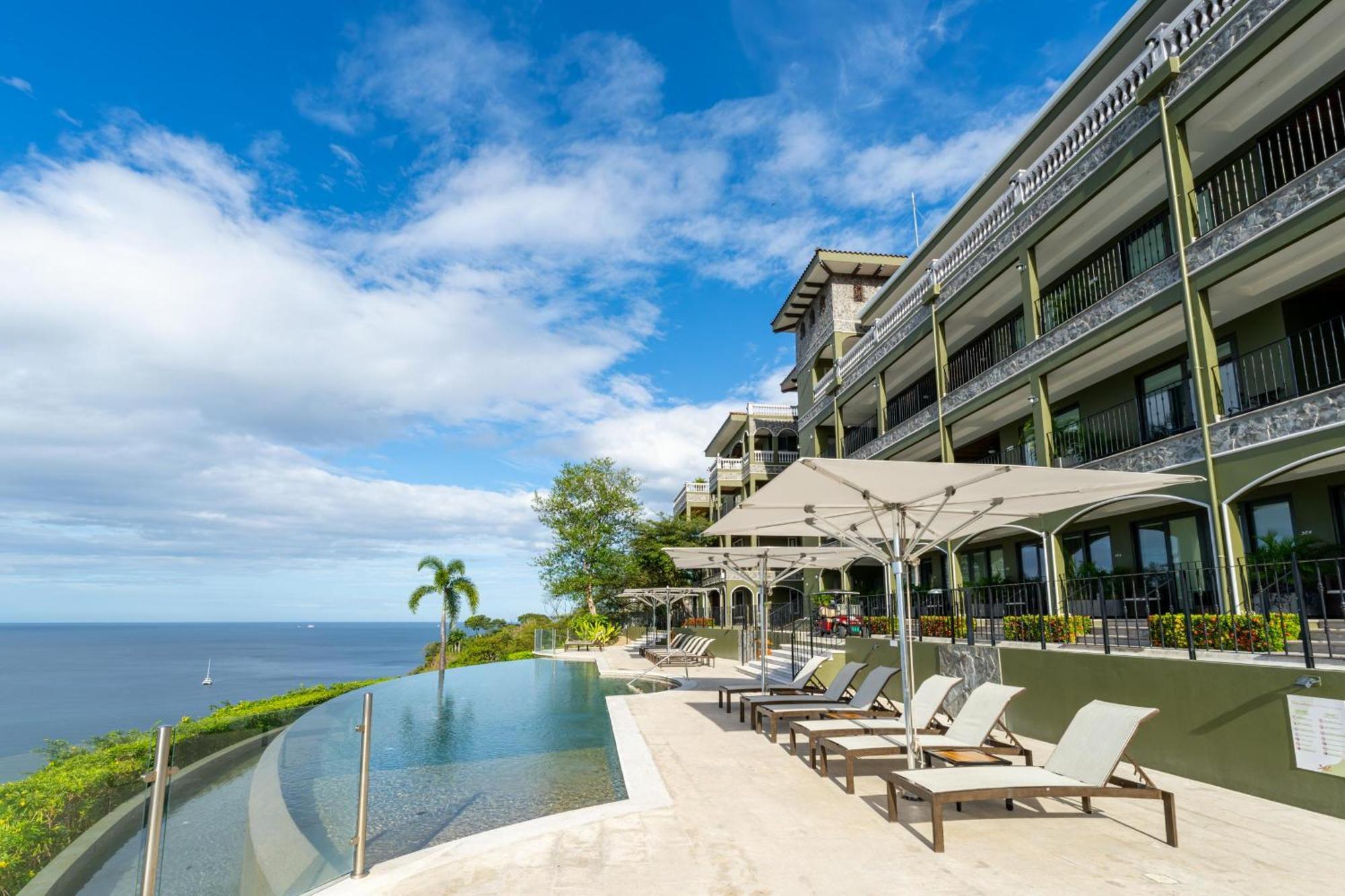 360 Splendor Del Pacifico Residences Playa Flamingo Exterior photo
